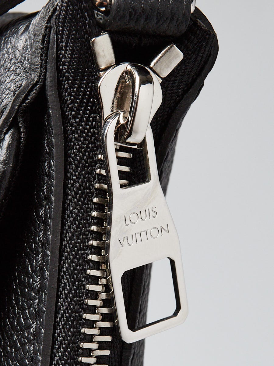 Louis Vuitton Black Monogram Empreinte Bumbag - Shop Louis Vuitton CA