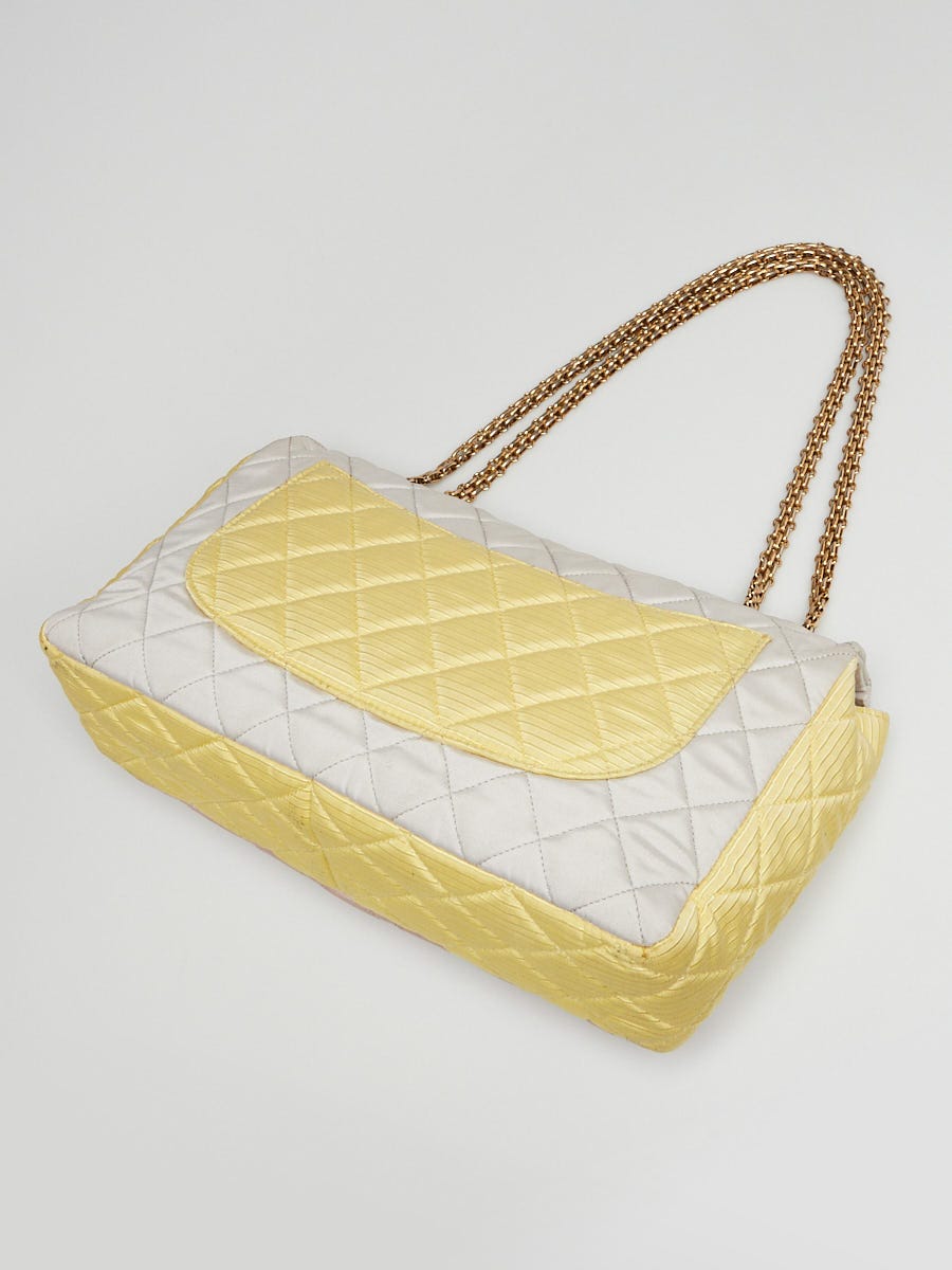 Chanel Tricolor Reissue 2.55 Quilted Canvas 227 Jumbo Flap Chanel Tricolor Reissue 2.55 Quilted Canvas 227 Jumbo Flap