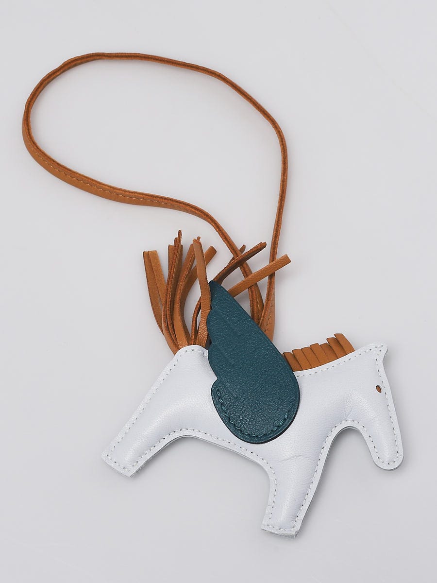 Hermes Rodeo Pegasus Charm MM Milo Sesame Blue Sapphire – Balilene