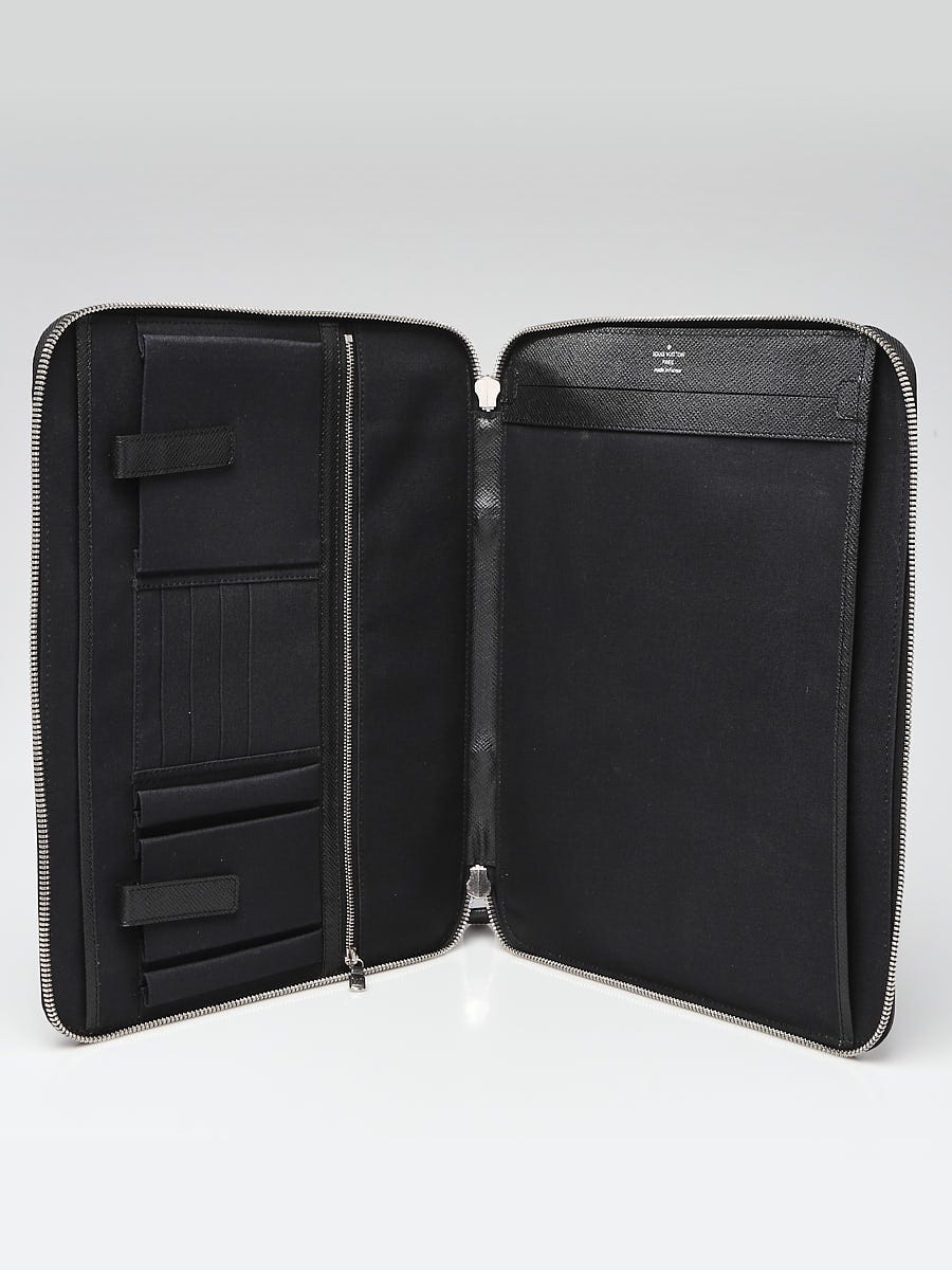 Louis Vuitton Black Taiga Leather Business Portfolio Organizer