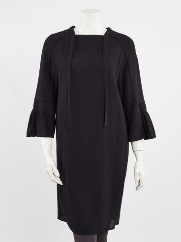 Hermes Navy Blue Wool Long Sleeve Dress Size 2/34| Yoogi's Closet Hermes Navy Blue Wool Long Sleeve Dress Size 2/34| Yoogi's Closet