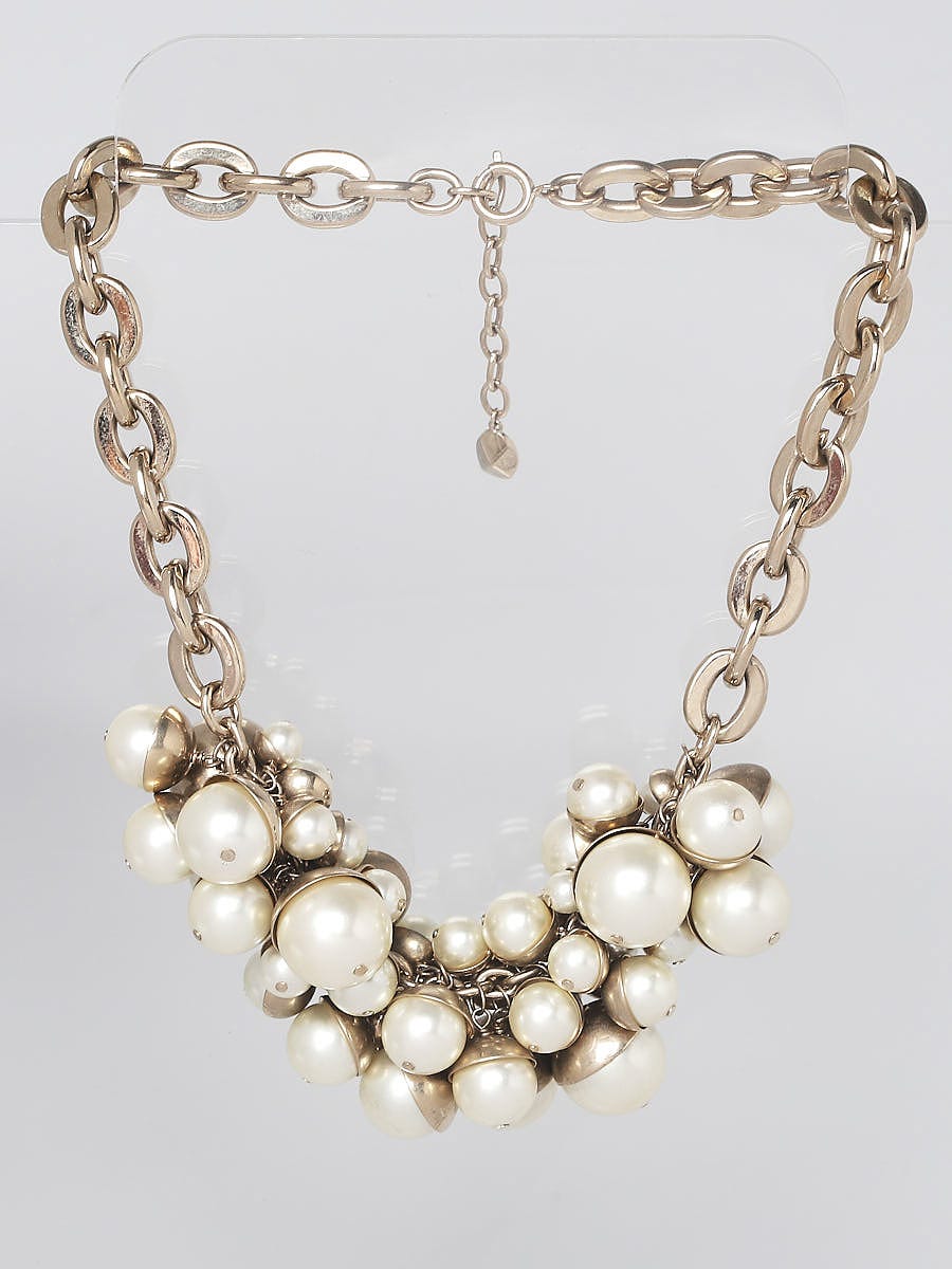 Authentic Second Hand Christian Dior Pearl and Gilt Necklace  PSS22600001  THE FIFTH COLLECTION