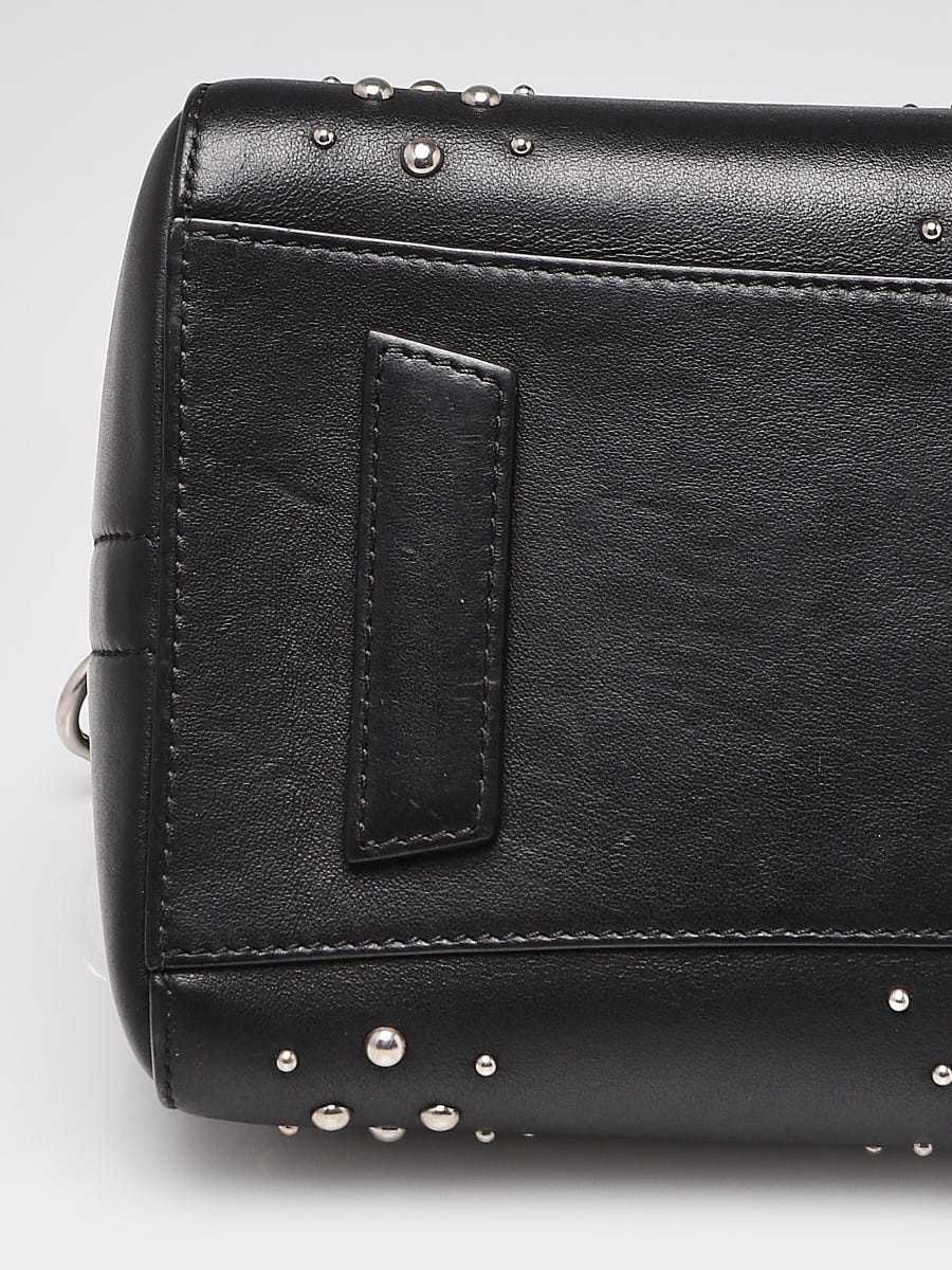 Givenchy Antigona Bag Glazed Leather Mini Black 2333031
