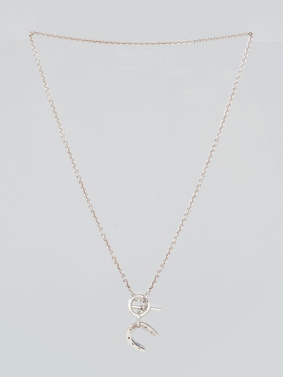 Louis Vuitton Silver Lockit Pendant Necklace – The Closet