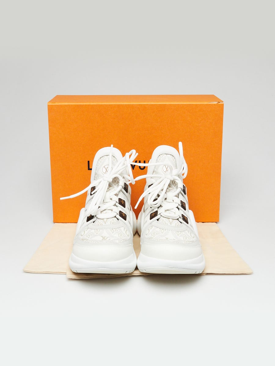 Louis Vuitton White Fabric Canvas Archlight Lace Up Sneakers Size 42 at  1stDibs