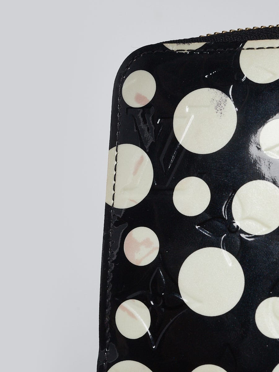 Louis Vuitton x Yayoi Kusama Monogram Eclipse Canvas Dots Coin Card Holder  Wallet - Yoogi's Closet
