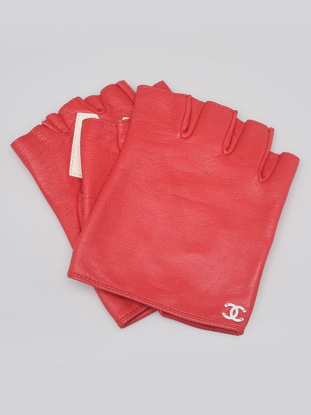 Chanel Red Lambskin Leather Embroidered Logo Fingerless Gloves Size 8