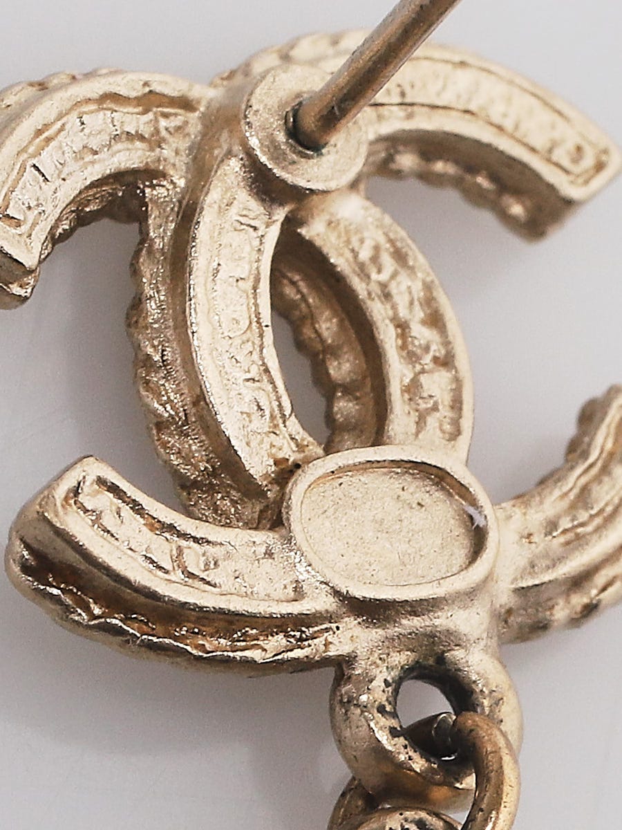 Chanel Gold Metal Crystal Pearl CC Brooch - Yoogi's Closet