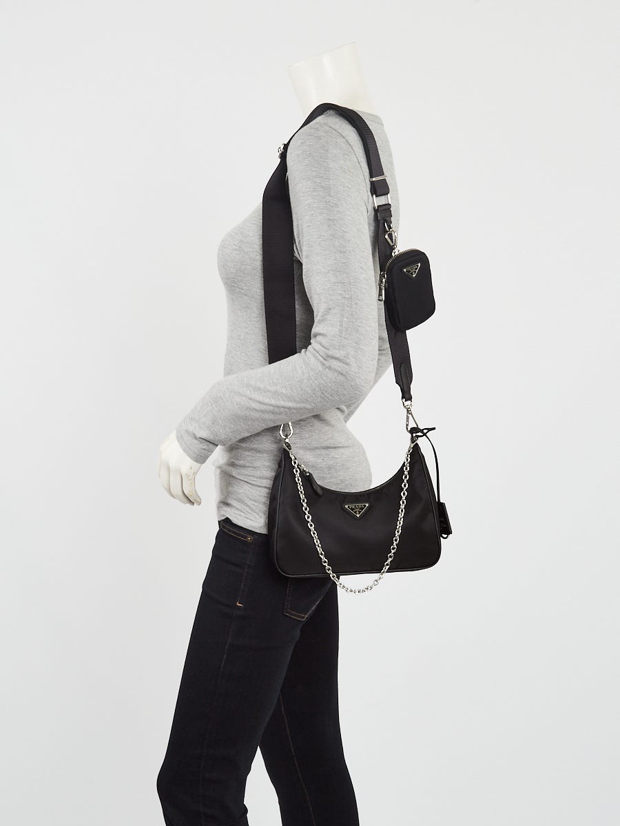 Prada - Authenticated Re-Edition Handbag - Polyester Black Plain For Woman, Very Good condition