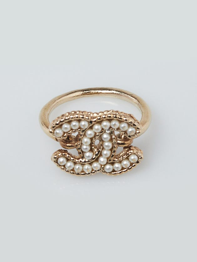 Chanel Goldtone Metal and Faux Pearl CC Ring Size 6