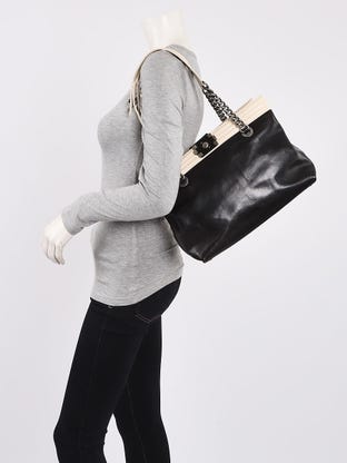 Discount Authentic Designer Handbags  York, PA Consignment Shop – Tagged  chanel – My Girlfriend's Wardrobe LLC