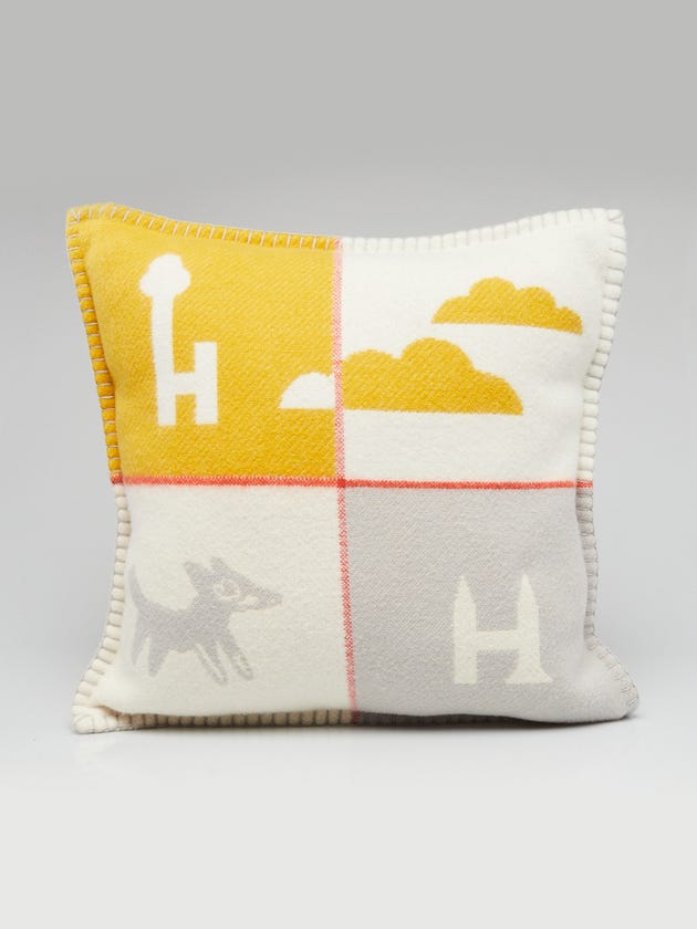 Hermes Jaune Miel/Gris Perle Merino Wool/Cashmere Avalon Epopee Pillow