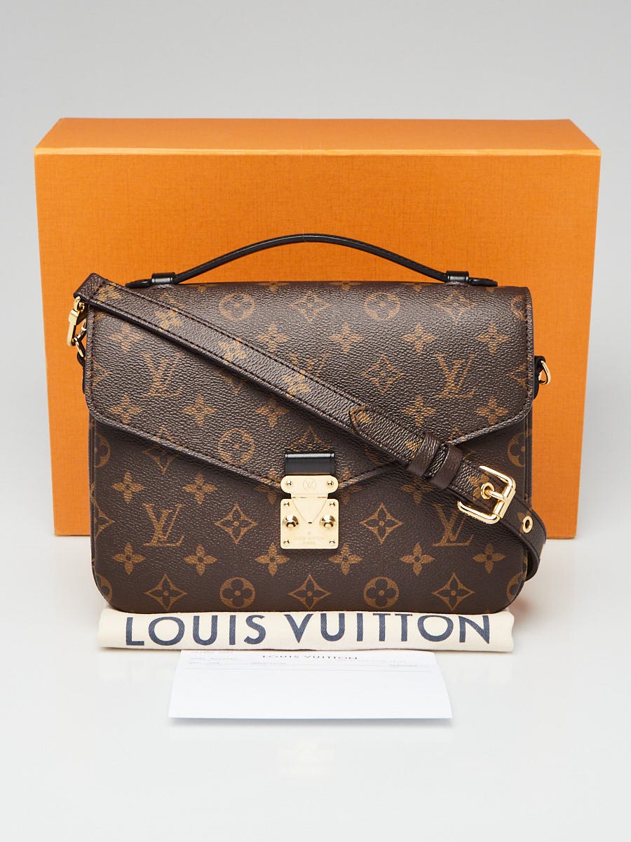 Louis Vuitton MY LV WORLD TOUR Pochette In Monogram Canvas Mint Condition