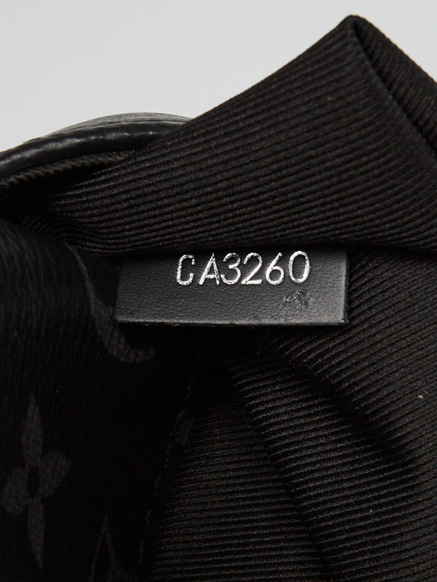 Louis Vuitton Monogram Eclipse District PM - Black Messenger Bags, Bags -  LOU728015