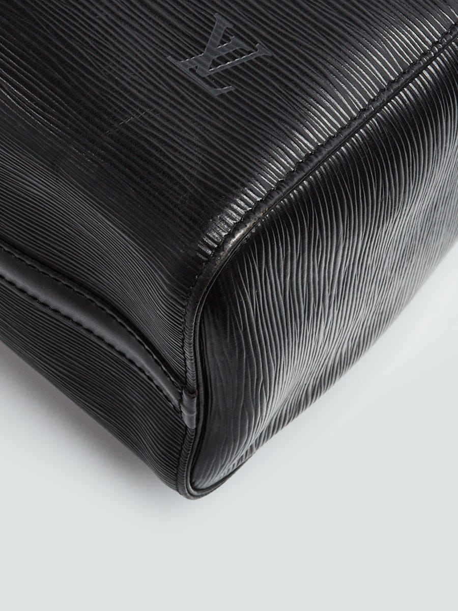 Louis Vuitton Black Epi Leather Speedy 25 Bag - Yoogi's Closet