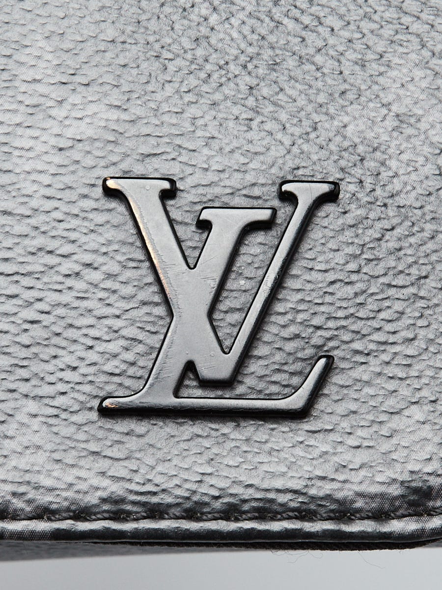 Louis Vuitton Monogram Canvas Waterproof Messenger Bag - Yoogi's Closet