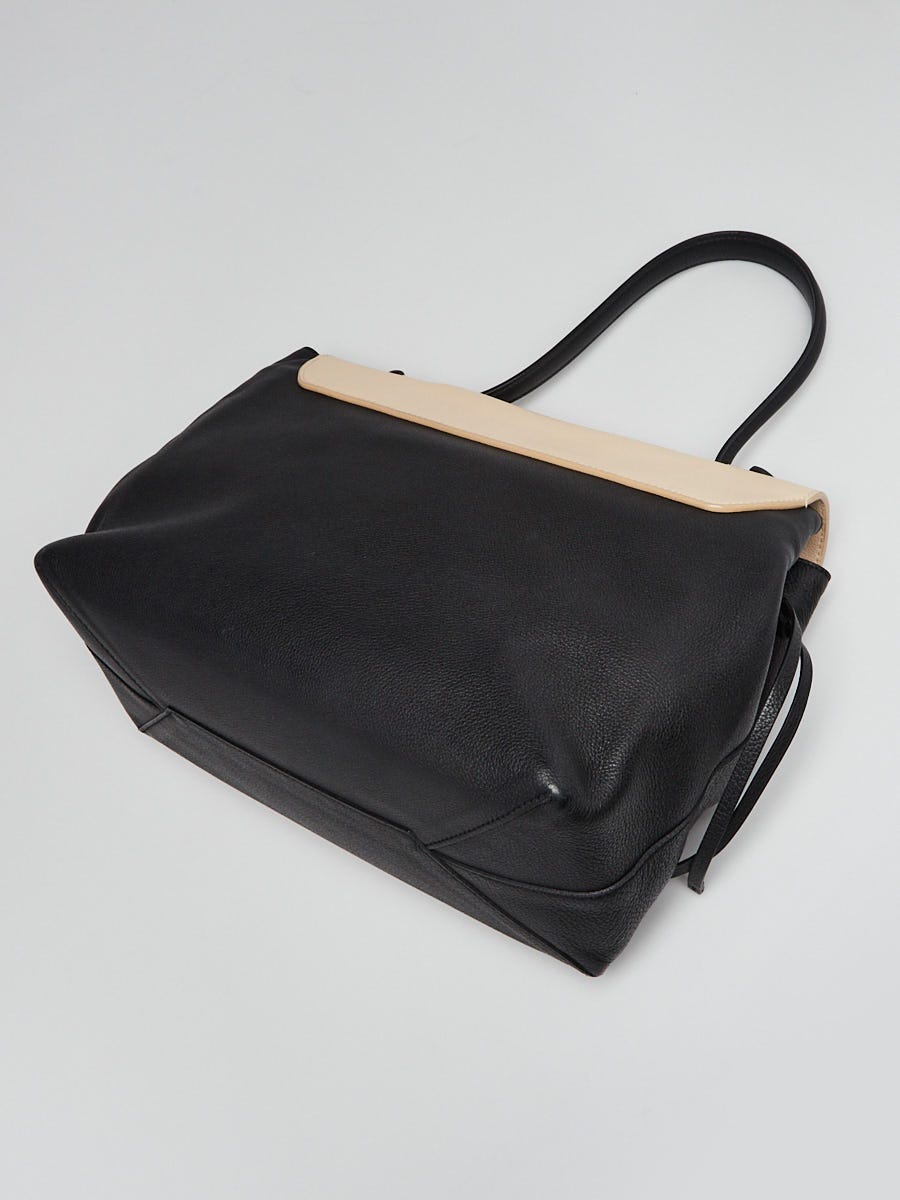 Louis Vuitton Vanille/Noir Leather Lockme mm Bag