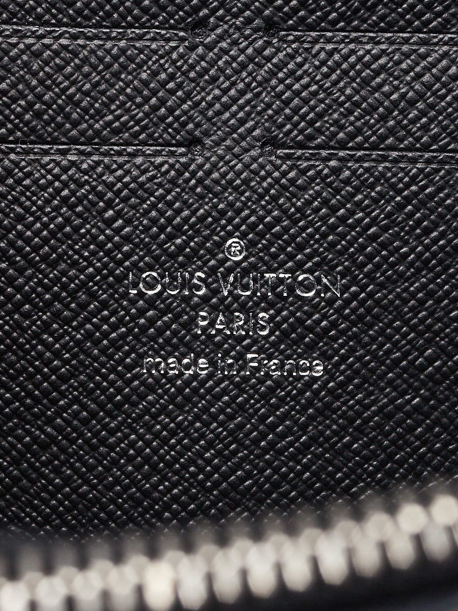 Louis Vuitton Blue, Pattern Print EPI Denim Twist Chain Wallet