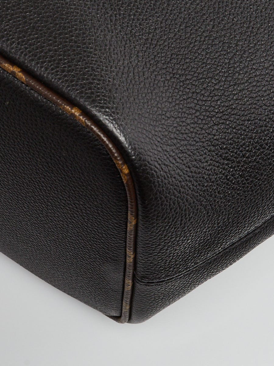 Louis Vuitton Black Shearling Monogram Teddy Neverfull MM NM Tote Bag  Leather ref.303365 - Joli Closet