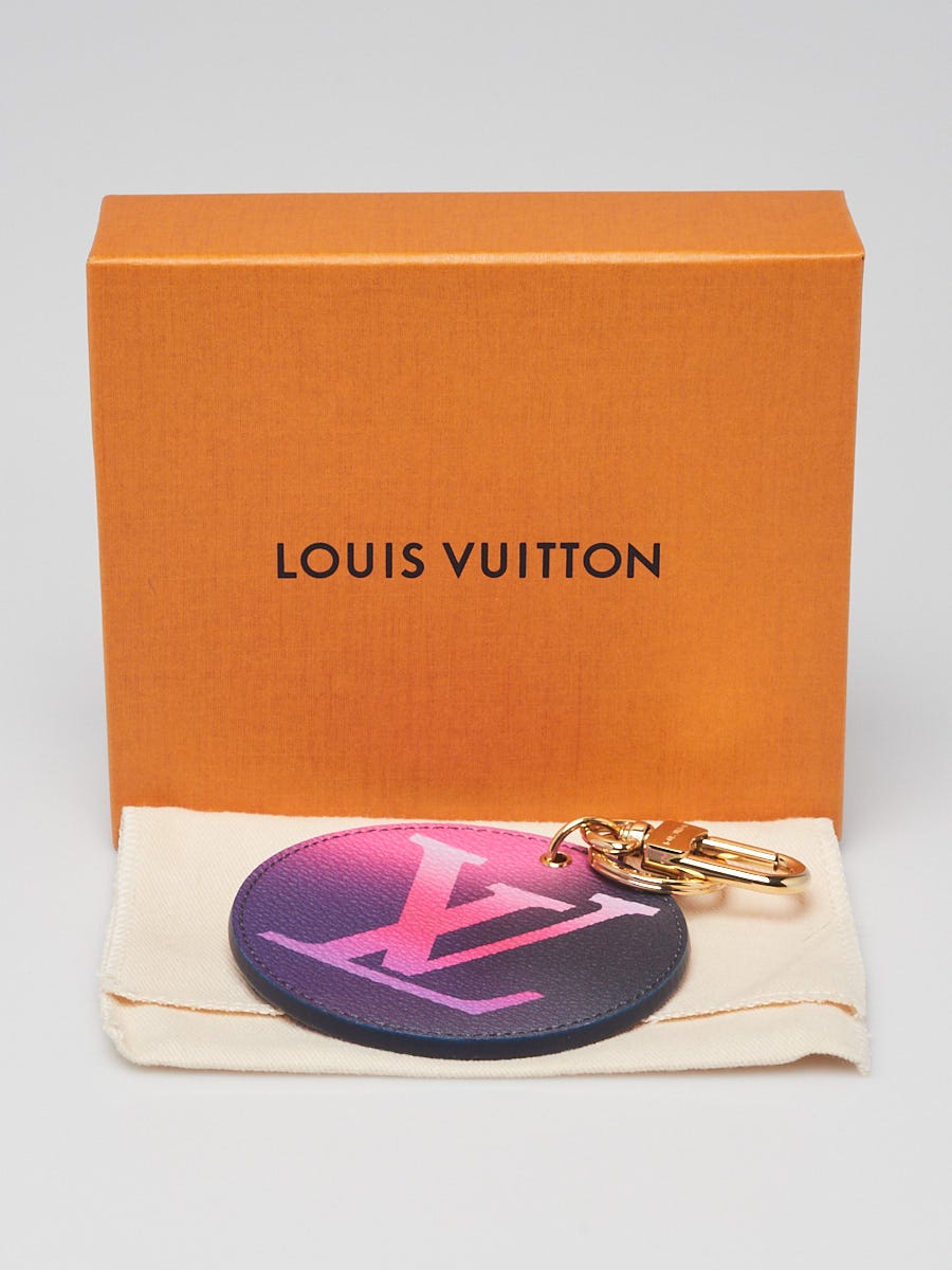 LOUIS VUITTON Illustre V Monogram Canvas Key Holder Bag Charm Turquois