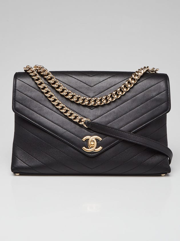 Chanel Black Chevron Quilted Leather Medium Chevron Shoulder Bag