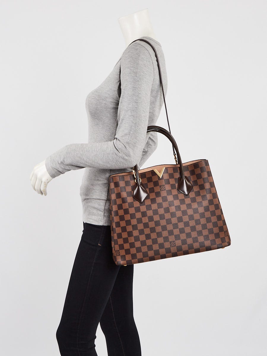 Louis Vuitton Alps Key Holder & Bag Charm