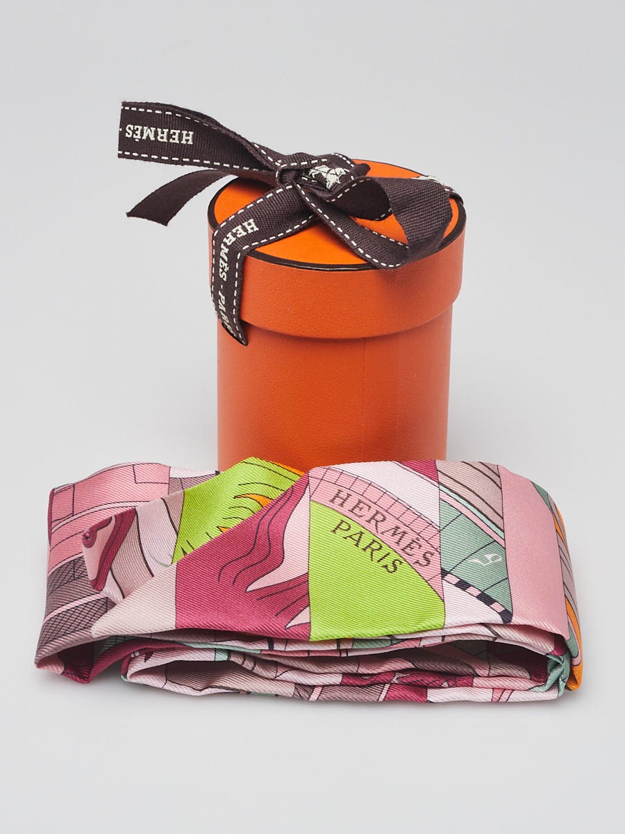 Hermes Pink/Green Multicolor Astrologie Nouvelle Print Silk