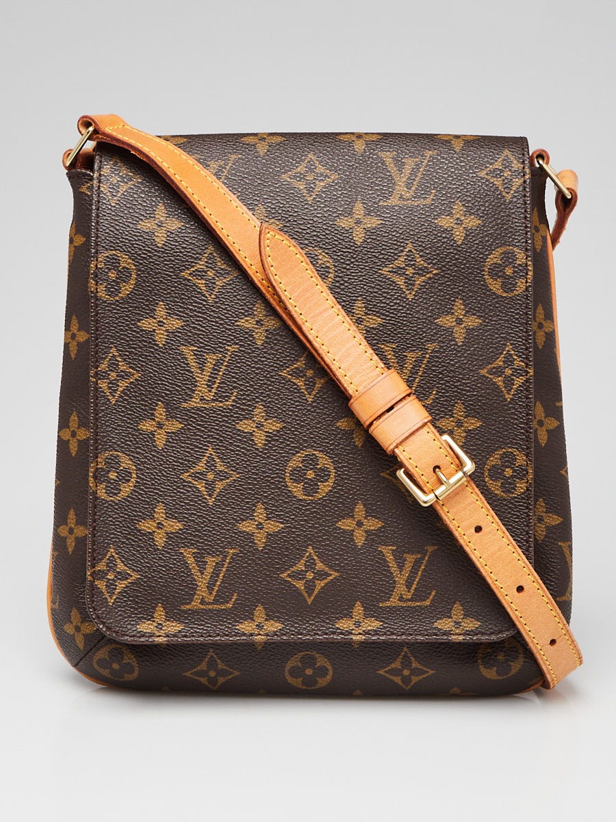 Louis Vuitton Naviglio Messenger Bag (pre-owned), Crossbody Bags, Clothing & Accessories