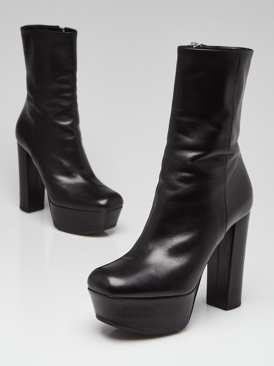 Size 6 Tall boots - Black w/ Grey Stitch Azteca design - AgaveSky
