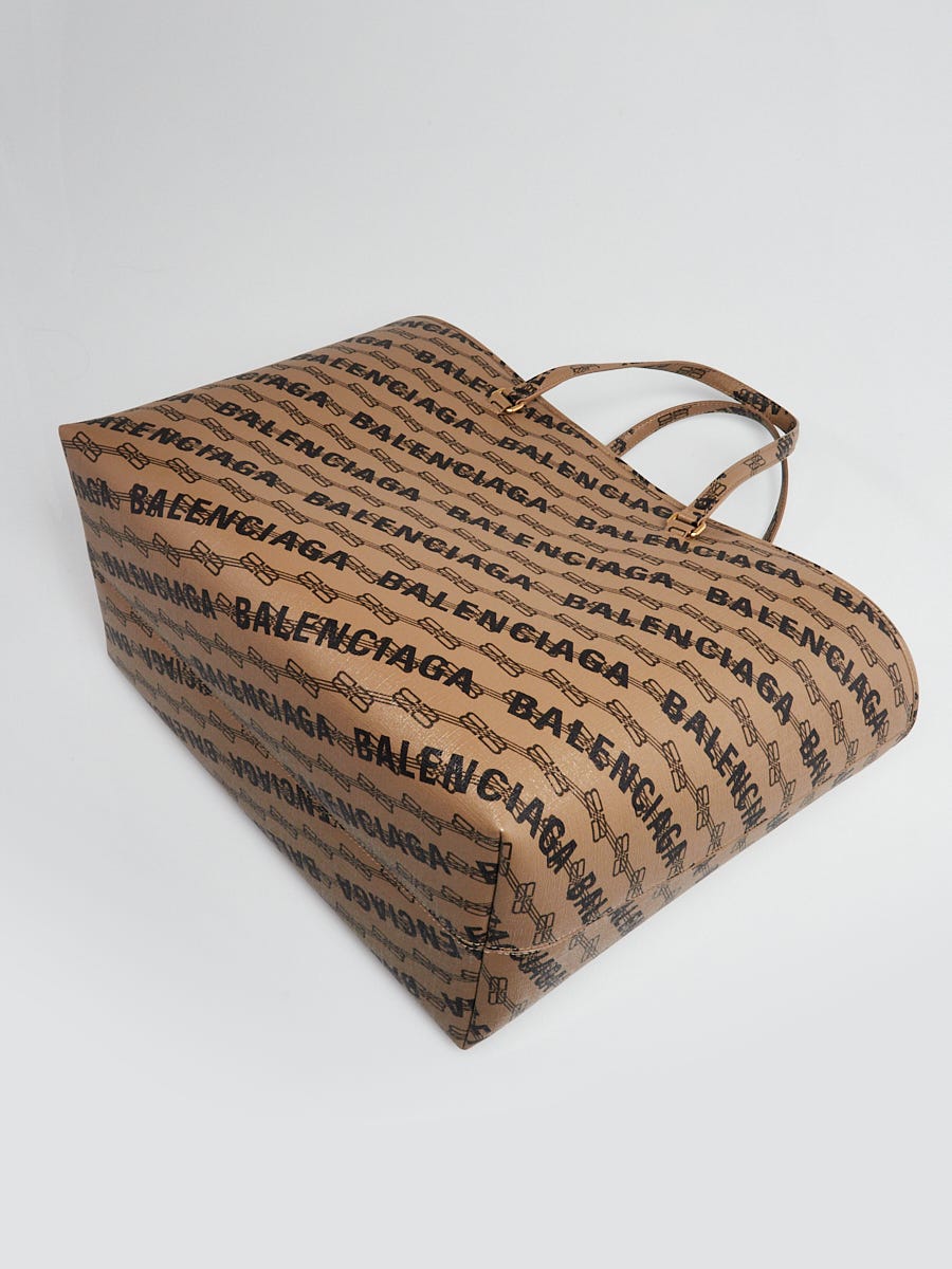 Balenciaga Bb Monogram Tote Bag in Natural