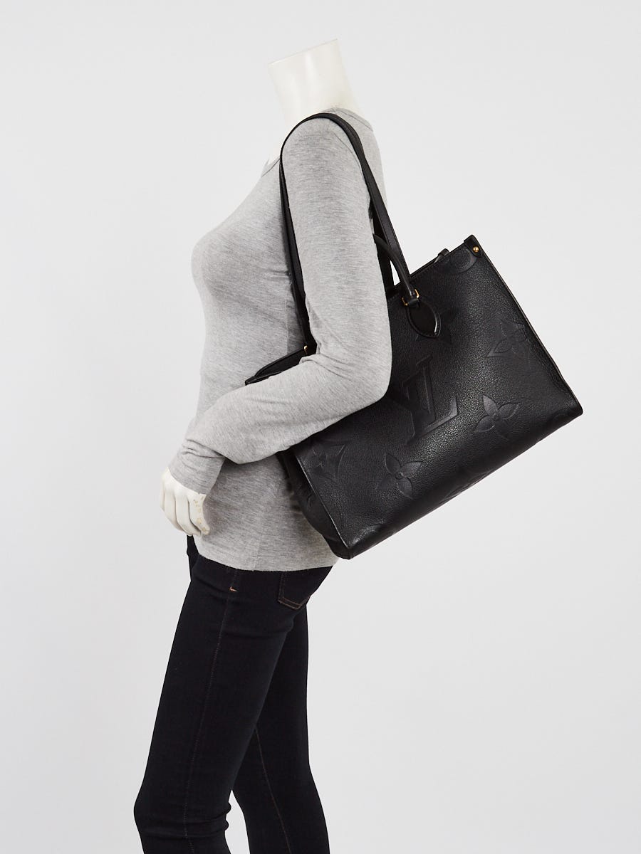 Louis Vuitton Black Monogram Giant Empreinte Leather Onthego GM Tote Bag -  Yoogi's Closet