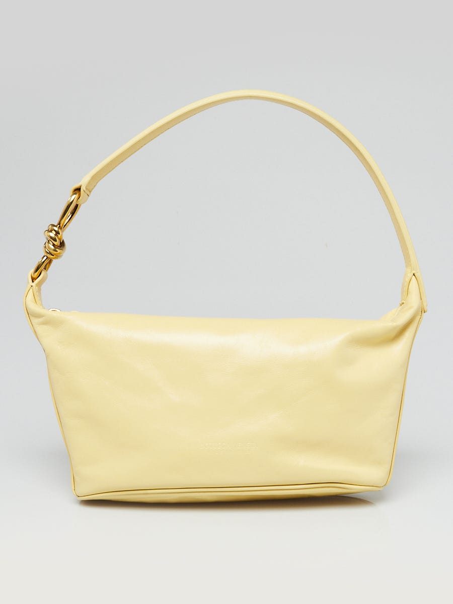 Bottega Veneta - Authenticated Point Handbag - Leather Yellow Plain for Women, Very Good Condition