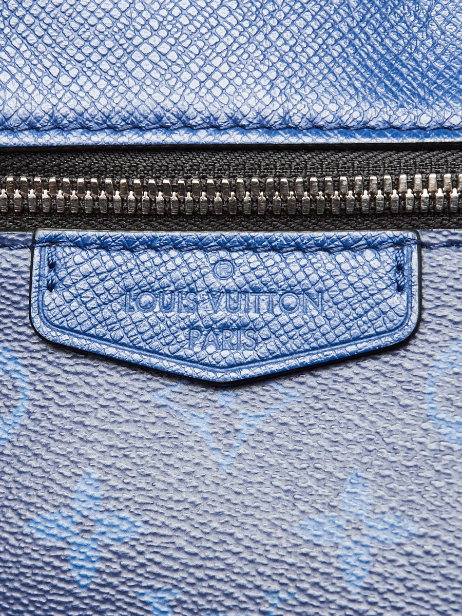 Louis Vuitton Cobalt Monogram Taigarama Canvas Outdoor Messenger Bag -  Yoogi's Closet