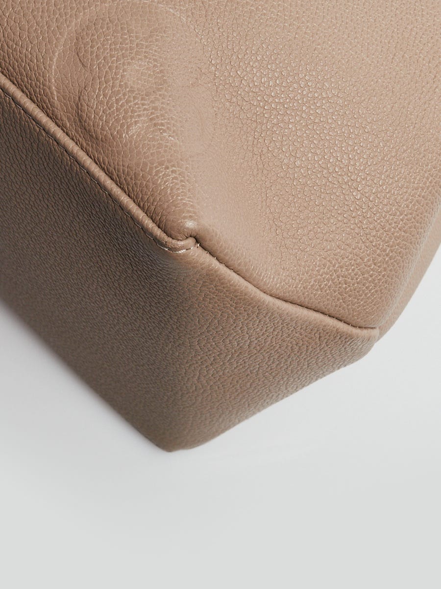 Louis Vuitton Turtledove Giant Empriente Leather mm Grand Palais Handbag