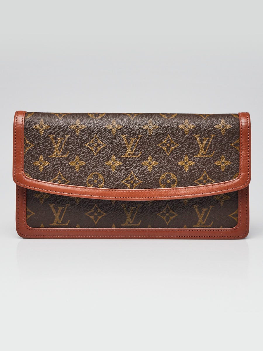 LOUIS VUITTON Monogram Pochette Dame PM Clutch Handbag