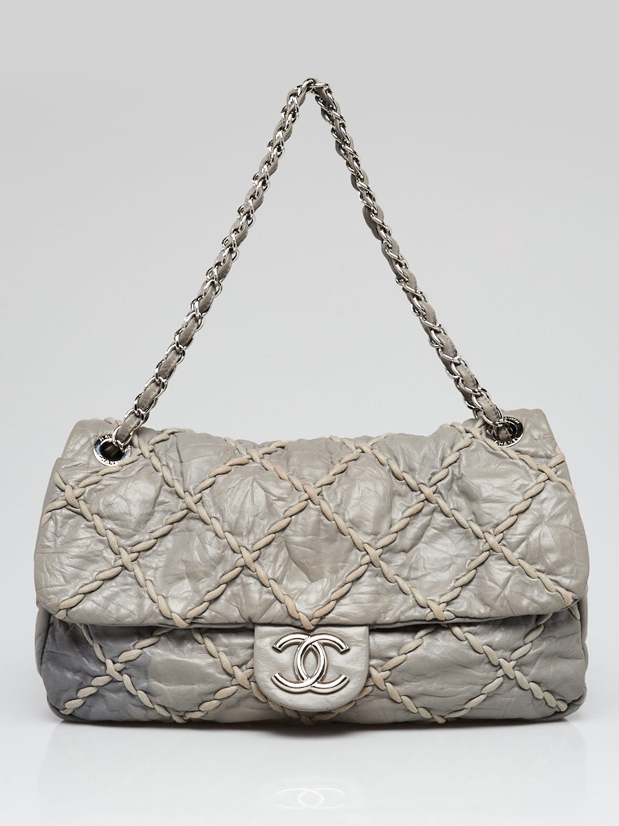 Shop authentic Chanel Classic Jumbo Single Flap Bag at revogue for