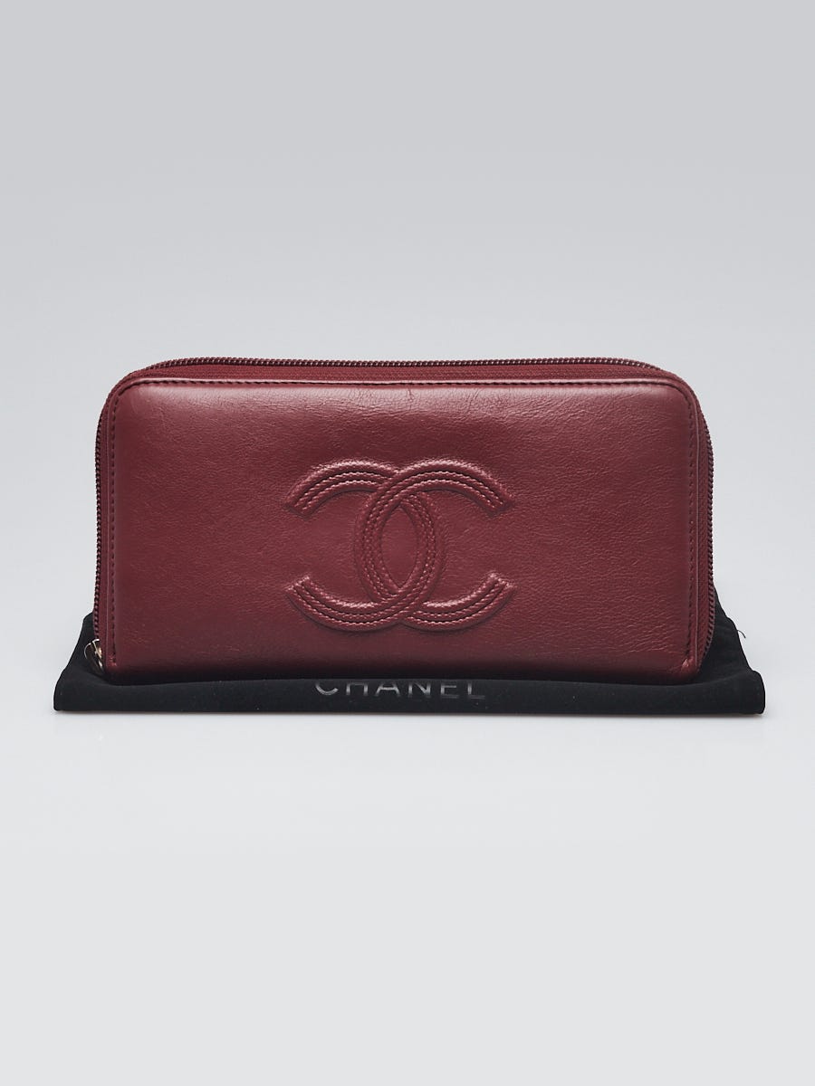 Chanel Red Smooth Leather CC L-Gusset Zip Wallet - Yoogi's Closet