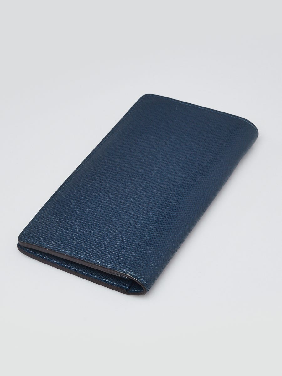 Louis Vuitton Iceberg Blue Taiga Leather Brazza Long Wallet W