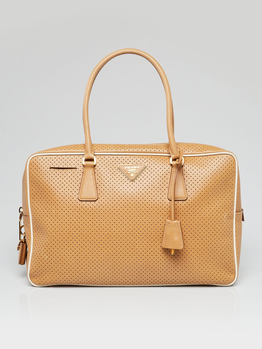 【PRADA】VITELLO TOP HANDLE BAG Prada - Black Vitello Daino Leather Top Handle Bag