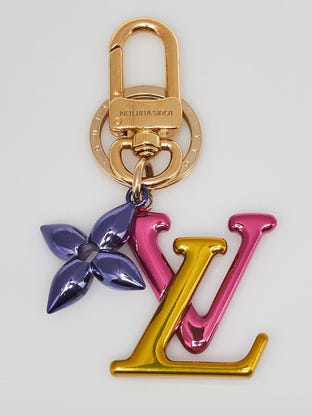 Louis Vuitton Silvertone Metal Chain and Swarovski Crystal Gamble Drop  Earrings - Yoogi's Closet