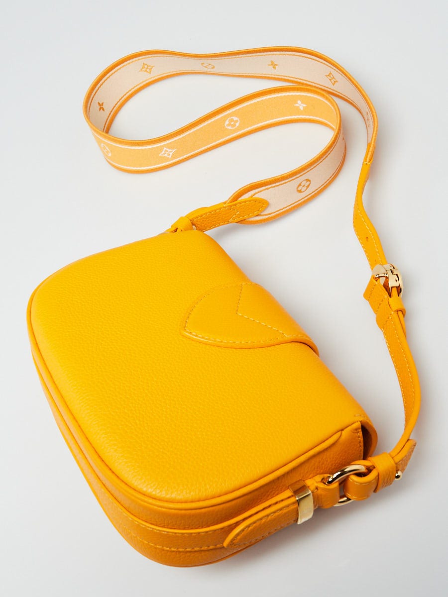 Louis Vuitton Sunbeam Yellow Calfskin Leather LV Pont 9 Soft PM