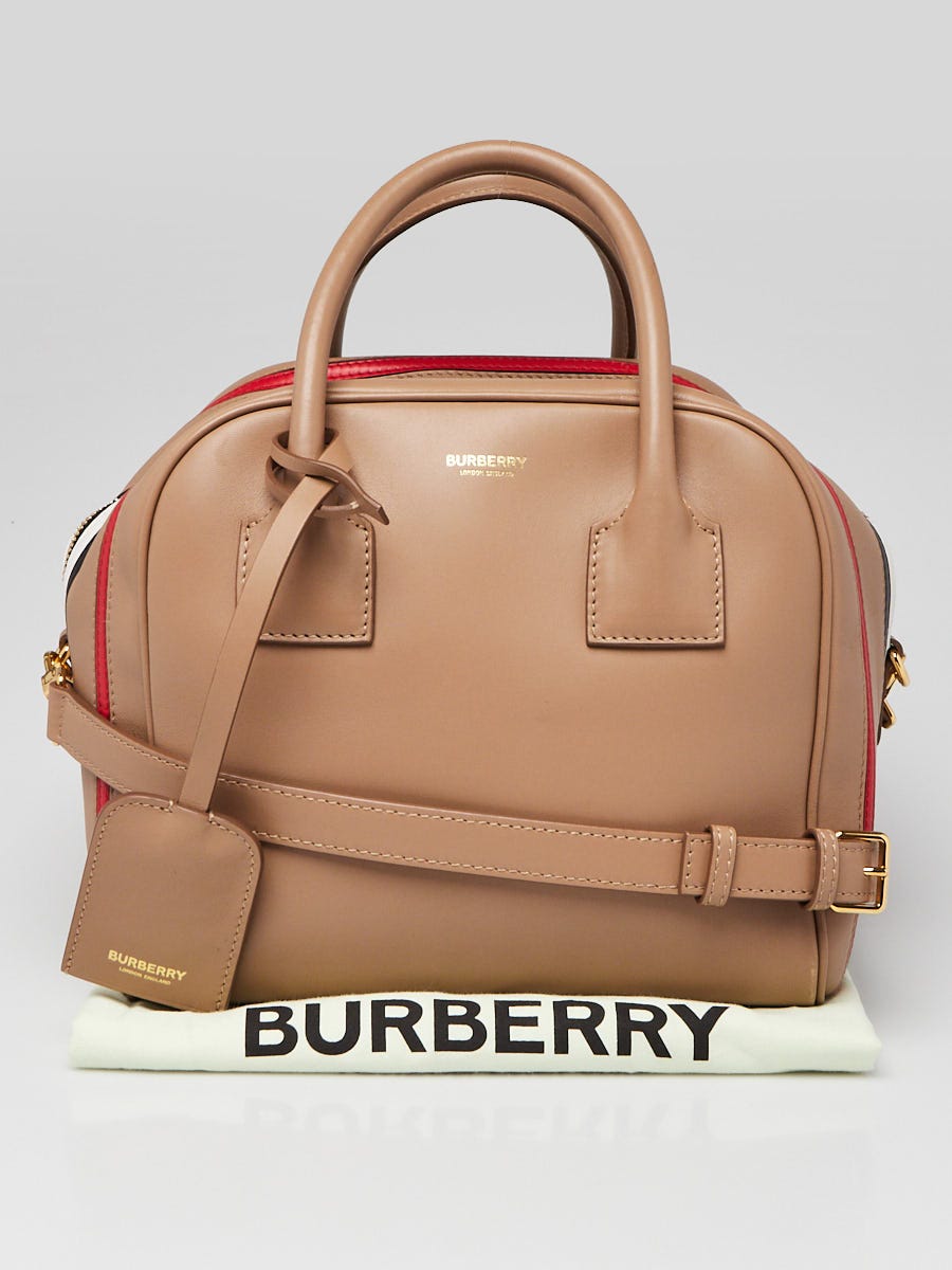 Burberry small cube bag outlet
