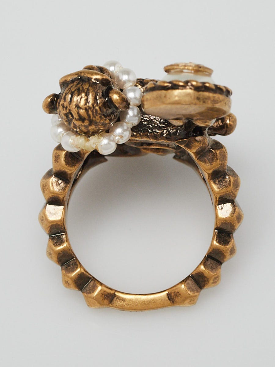 GUCCI  MONKEY HAND RING 12号 Gucci Monkey Ring In Metal In Pearl - Runway Catalog