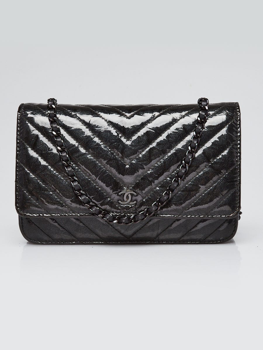 Chanel Black Chevron Quilted Crinkled Patent Leather Classic WOC