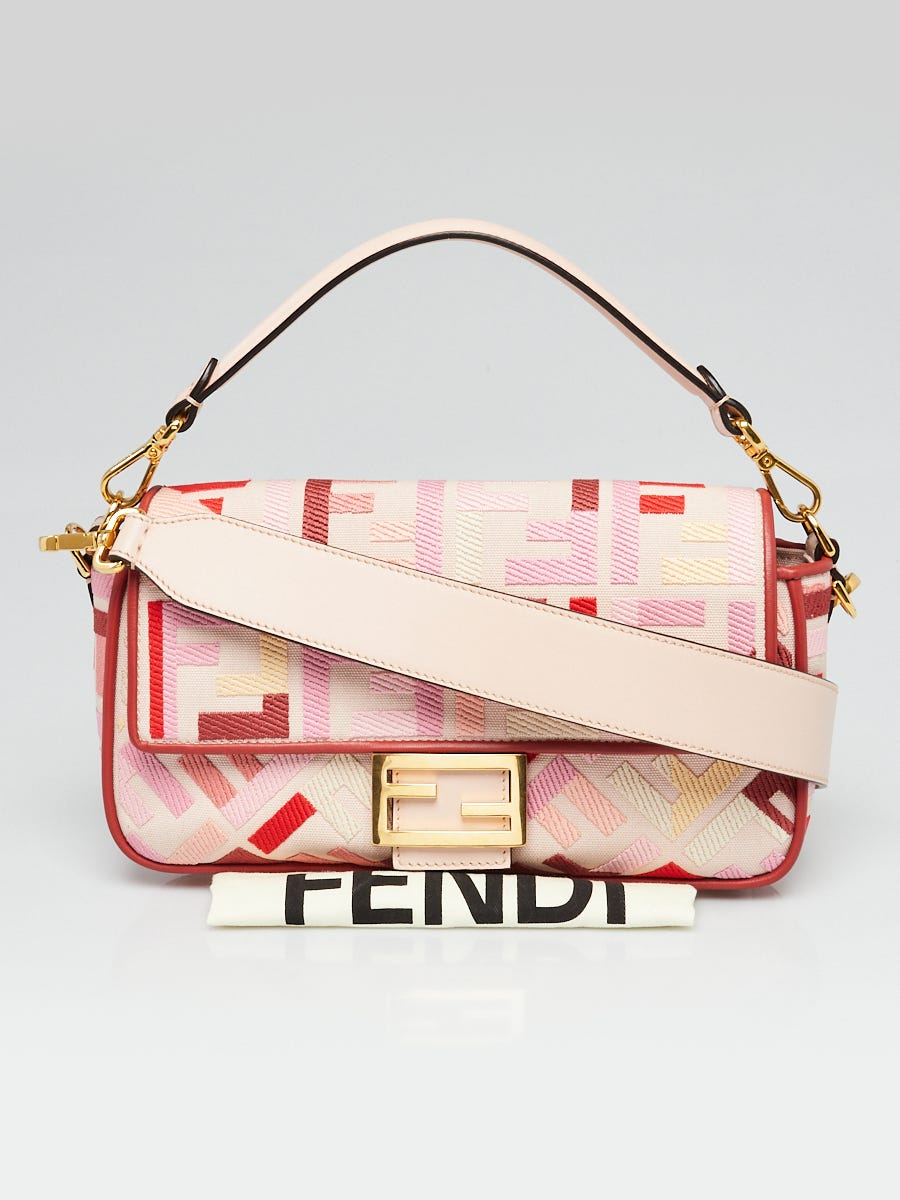 Fendi Baguette Phone Pouch In Pink