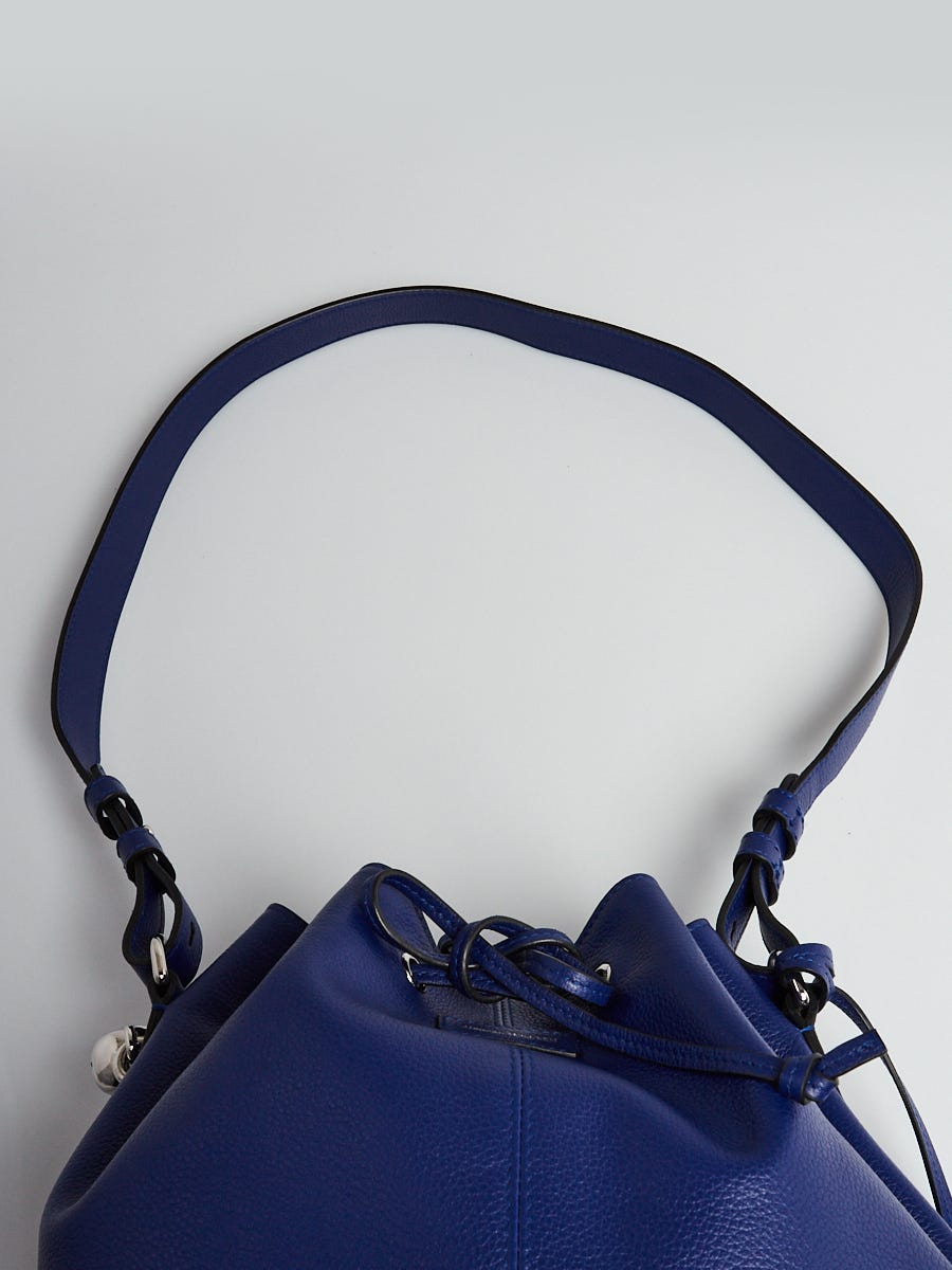 Alexander McQueen Blue Pebbled Leather Skull Padlock