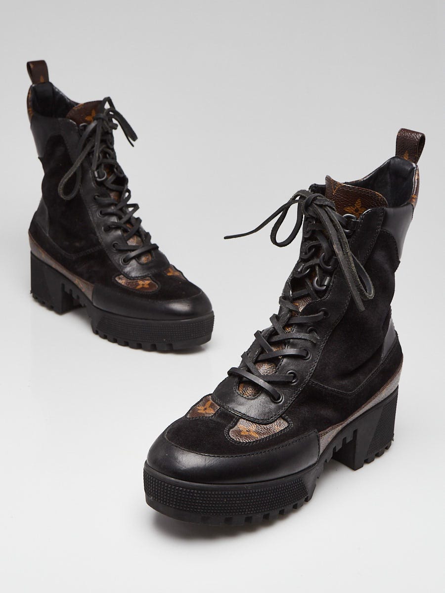 Black desert boots size 5 sales