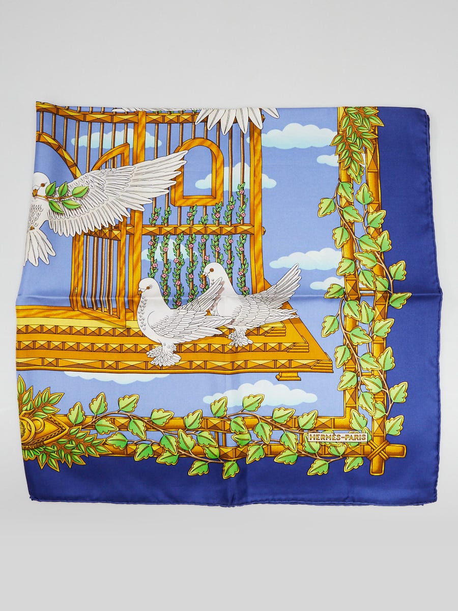 Hermes Blue/Multicolor Printed Silk United Nations 