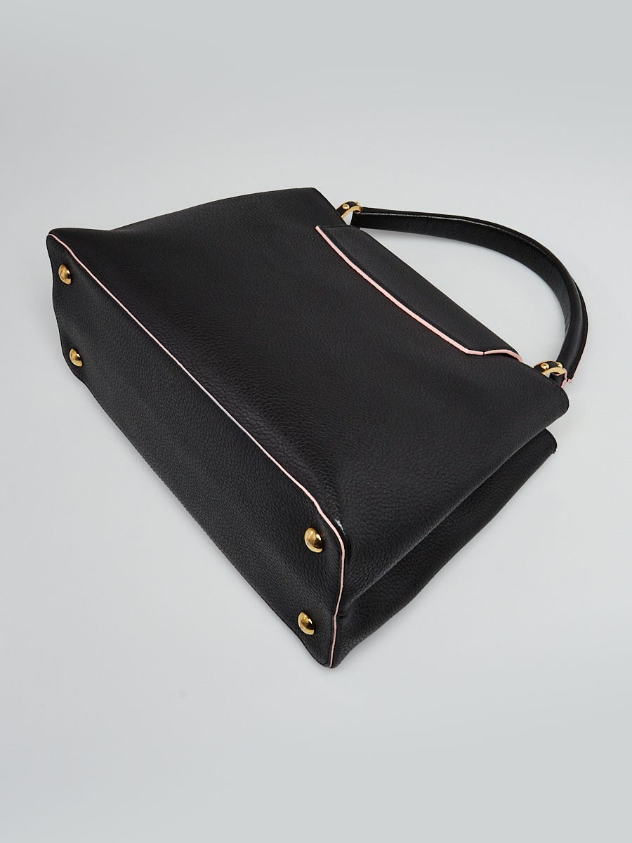 Louis Vuitton Black Taurillon Leather Capucines MM Bag - Yoogi's