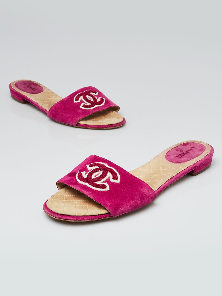 Chanel Pink Suede CC Flat Slide Sandals Size 9.5/40 - Yoogi's Closet